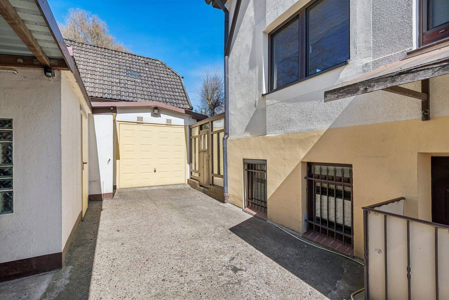 Altbau mit Geschichte – Großzügige Stadtvilla in Geestemünde – Bremerhaven – Vorschaubild 3