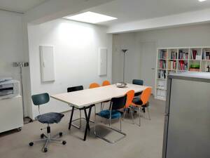 Vielseitige Immobilie: Praxis, Büro und Wohnraum mit 10 Stellplätzen in bester Lage! – 50676 Köln – Vorschaubild 7