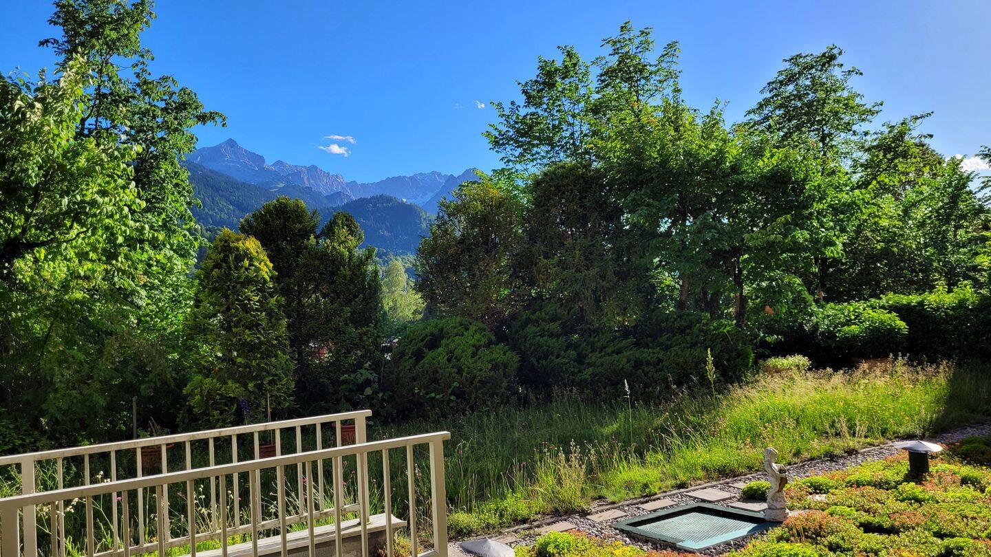 Große 2-Zi.-Wohnung mit Bergblick und Stellplatz – Garmisch-Partenkirchen – Vorschaubild 3