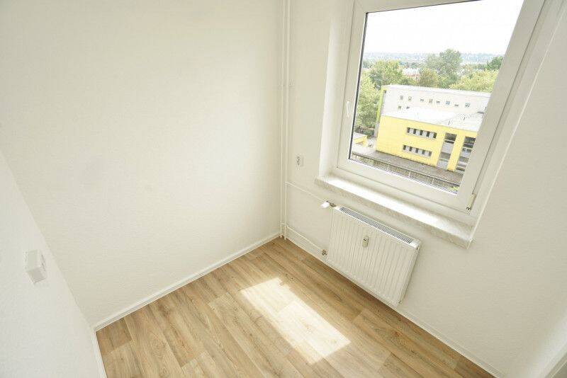 Walk-in-Dusche / Balkon / Aufzug – Chemnitz – Vorschaubild 2