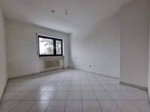 Helle 3 Zimmer-Wohnung mit Balkon und Carport – 90765 Fürth – Vorschaubild 9