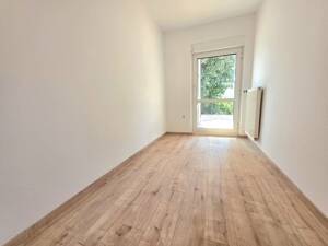 Huchting / Attraktives Wohn- und Geschäftshaus mit drei freien Wohneinheiten zur Selbstnutzung – 28259 Bremen – Vorschaubild 5