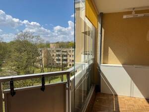 Sonnentraum - 3,5 Zimmer Wohnung mit raffiniertem Schnitt traumhafter Südloggia – 81739 München – Vorschaubild 4