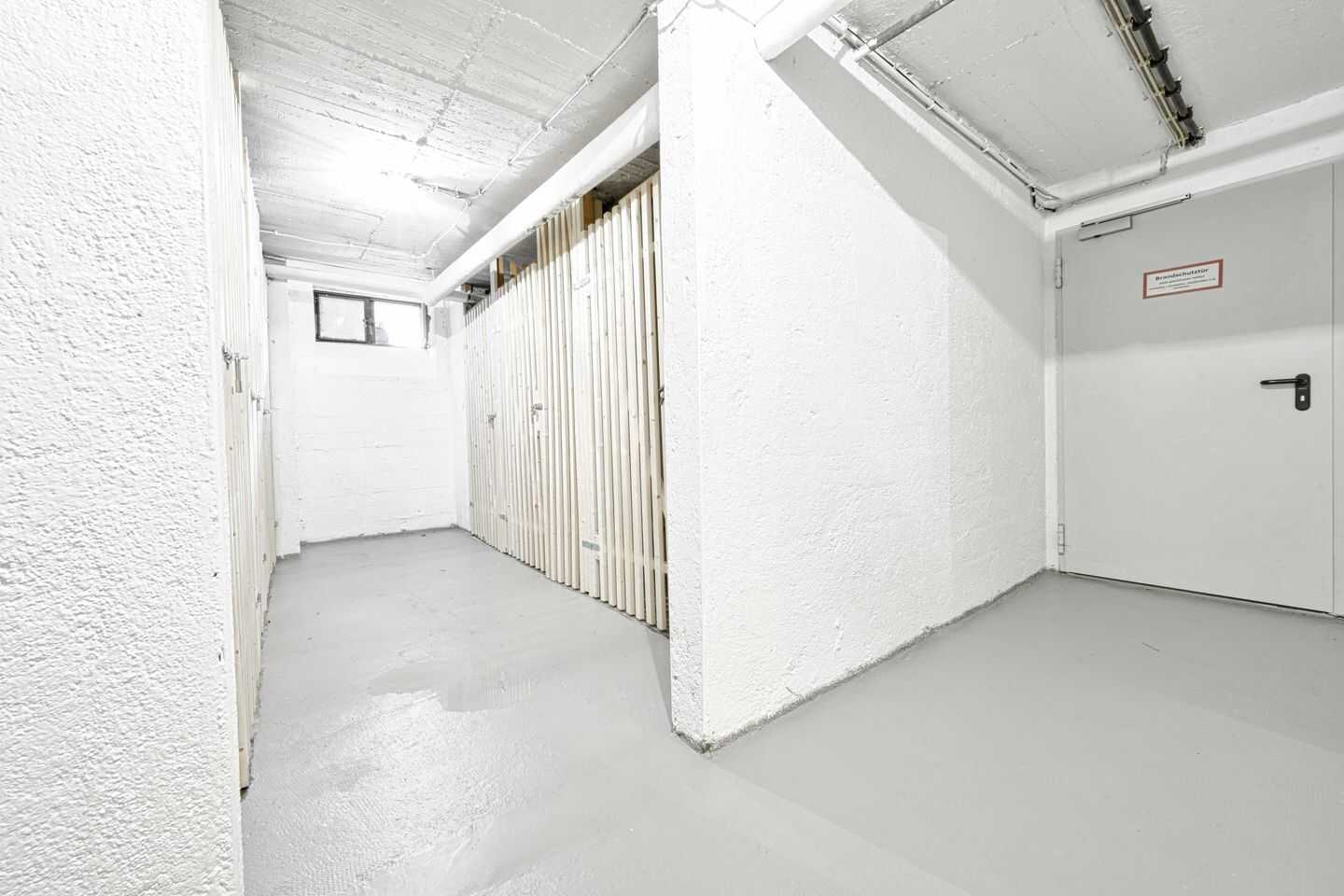 Vermietete 2-ZKB – charmante Kapitalanlage in modernisiertem Haus in Schwabing-West – München – Vorschaubild 6