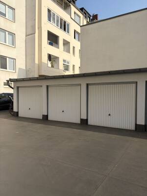 Garagenpaket: 3 Garagen in Toplage von Düsseldorf-Pempelfort