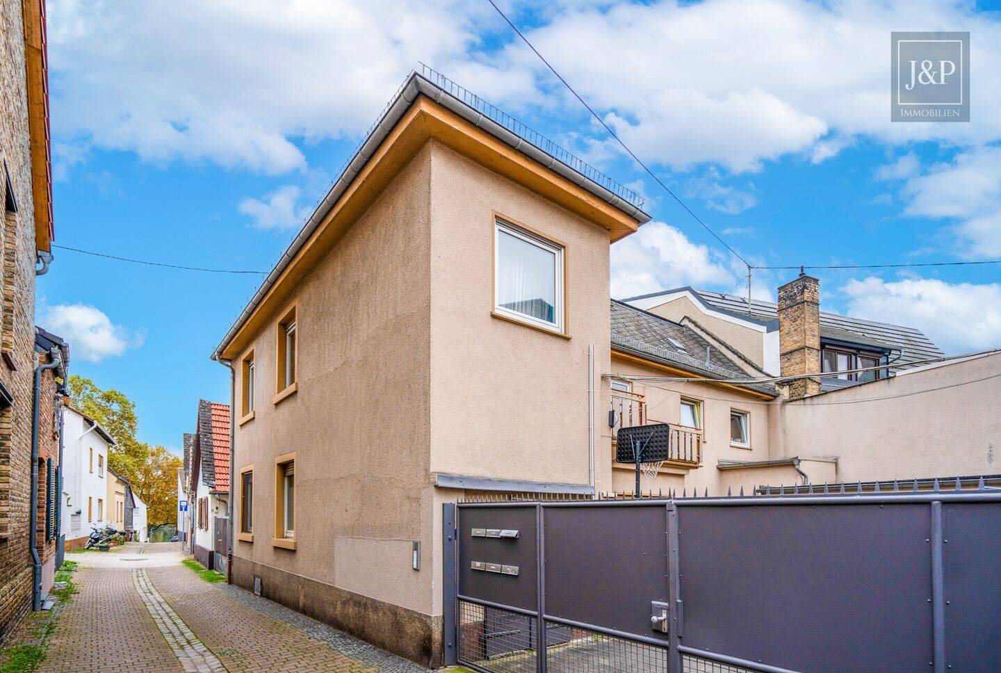 Zentral, voll-vermietet und vielseitig: Zwei Häuser in der Innenstadt von Schierstein! – Wiesbaden – Vorschaubild 8
