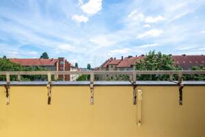 Kernsanierte 2-Zimmer-Wohnung mit Balkon in denkmalgeschütztem Altbau in Berlin-Reinickendorf – 13403 Berlin – Vorschaubild 3