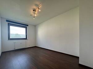 Attraktive 4-Zimmer-Erdgeschosswohnung in Riegel am Kaiserstuhl - Ruhig wohnen, Freiburg schnell erreichen – 79359 Riegel – Vorschaubild 7