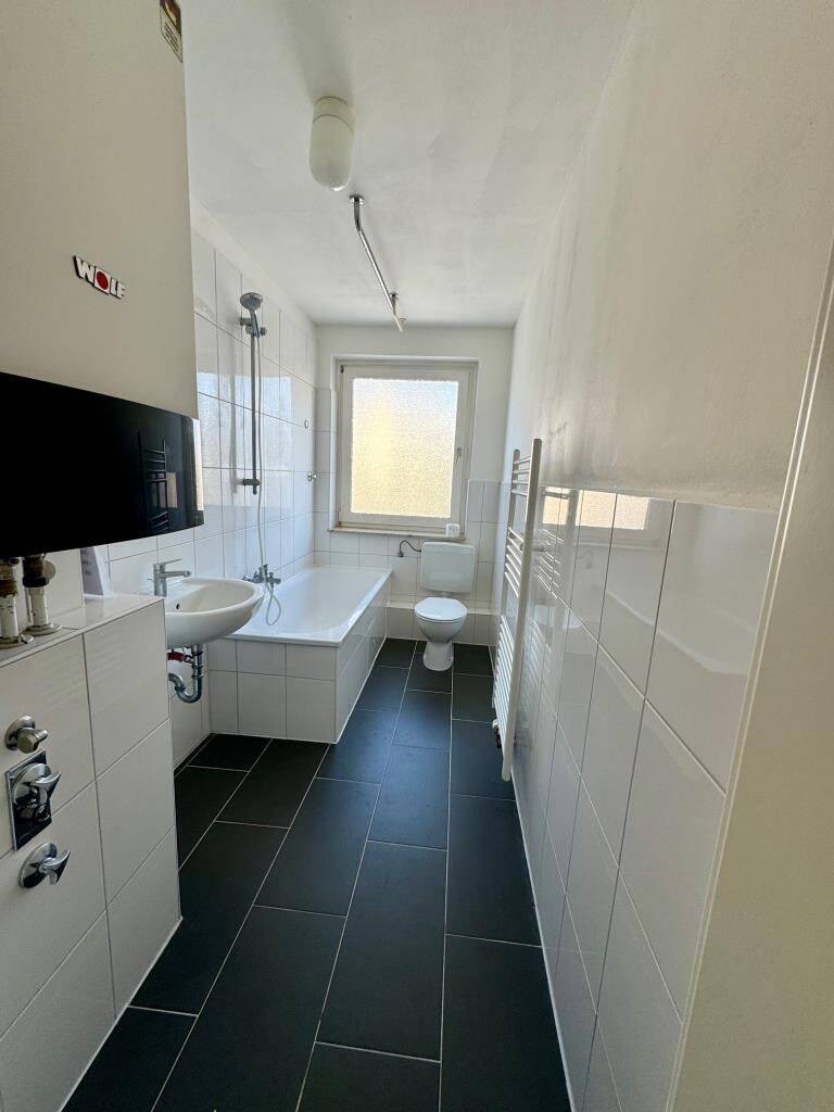 3- Raum-Wohnung | Ruhige Lage | Schöne Ausstattung | Balkon-Bezugfrei ab dem 01.02.23-Provisonsfrei! – Düsseldorf – Vorschaubild 4