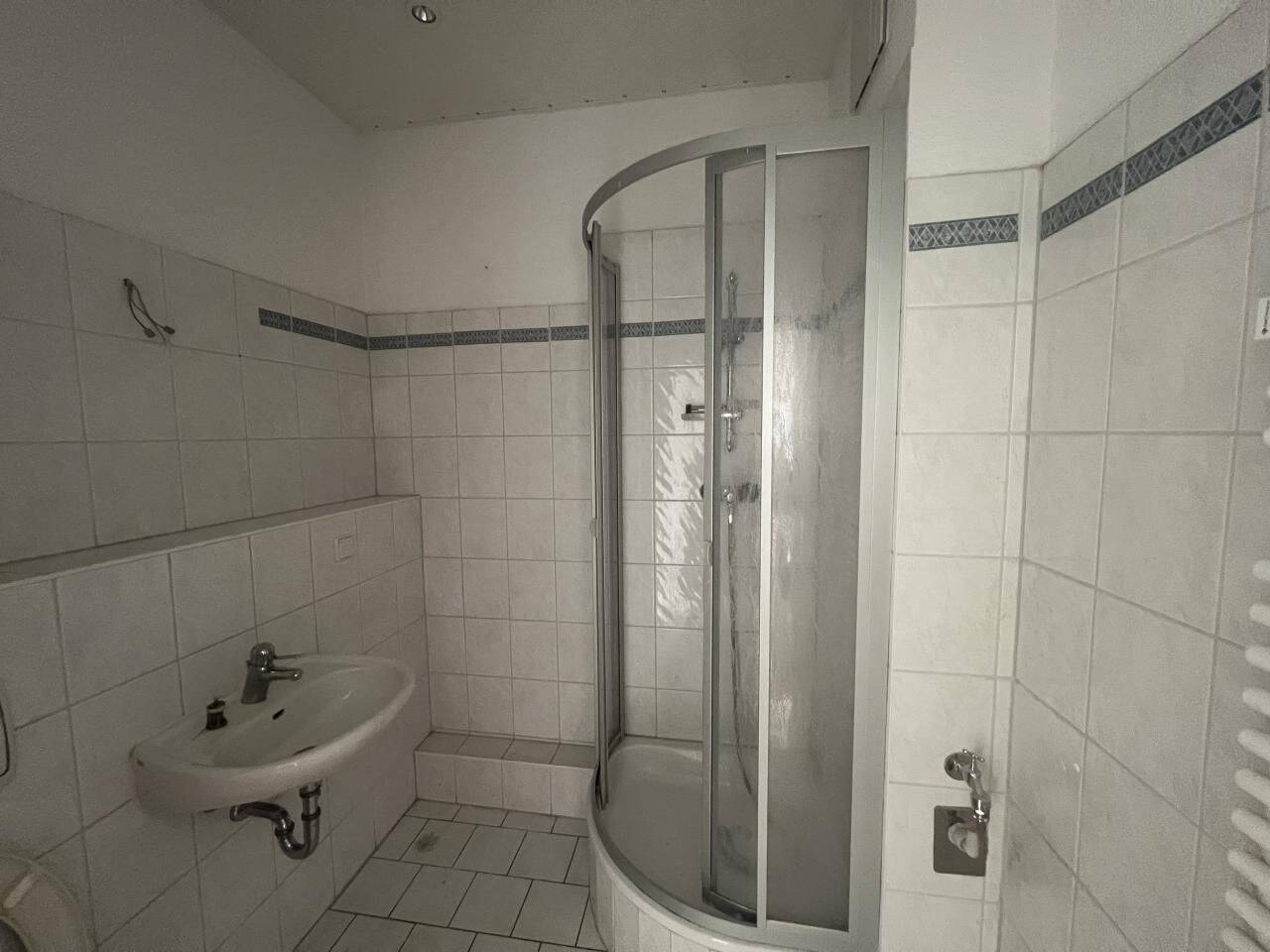 *Selber renovieren und bei der Miete sparen* – Magdeburg – Vorschaubild 5