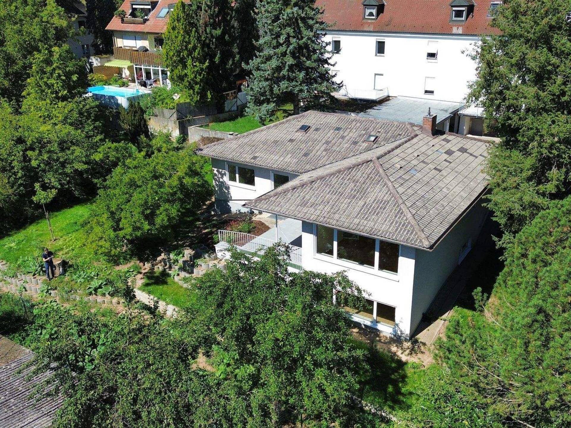 Einfamilienhaus in 91054 Erlangen kaufen