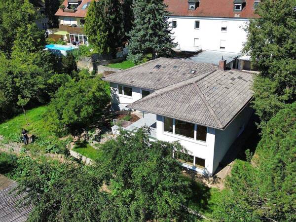 Einfamilienhaus in 91054 Erlangen kaufen