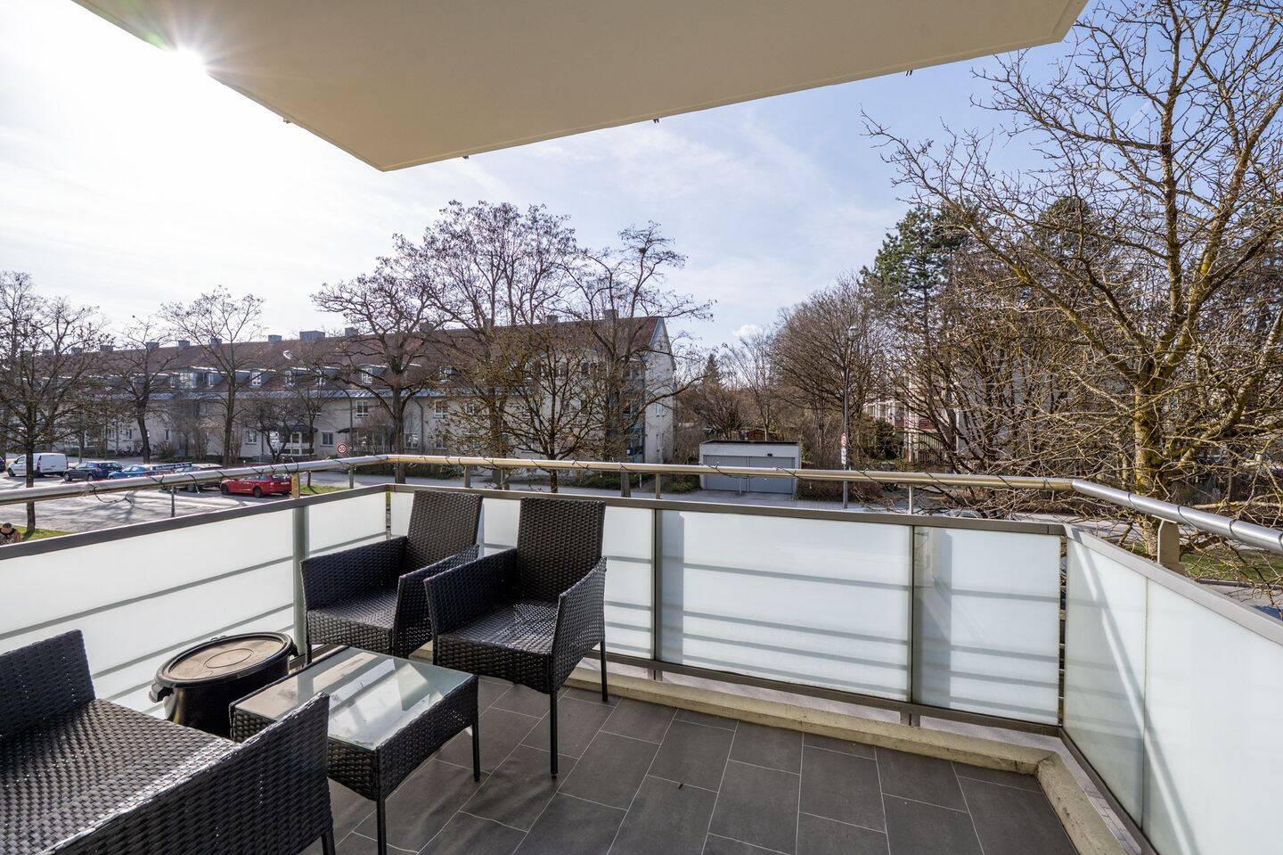 AIGNER - Berg am Laim: 3-Zimmer-Wohnung mit Modernisierungsoption – München – Vorschaubild 5