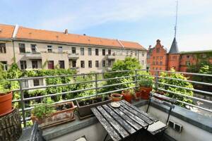 AUFZUG, FUSSBODENHEIZUNG & 5.500 m² QUARTIERSPARK - GRÜNE OASE - MITTEN IN BEGEHRTER KIEZ-LAGE – 10965 Berlin – Vorschaubild 8