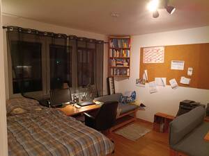 Zentrale 1-Zimmer Wohnung zu vermieten! – 24103 Kiel – Vorschaubild 2