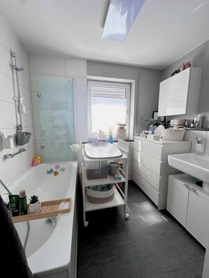 PROVISIONSFREIE moderne 2 Zimmer Erdgeschosswohnung mit Garten, 2 Terrassen & eigener Garage – 87471 Durach – Vorschaubild 7