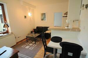 Wohnen im Kunst- & Kulturveedel Kölns: Möblierte 2-Zimmer Wohnung in Ehrenfeld – 50823 Köln – Vorschaubild 4