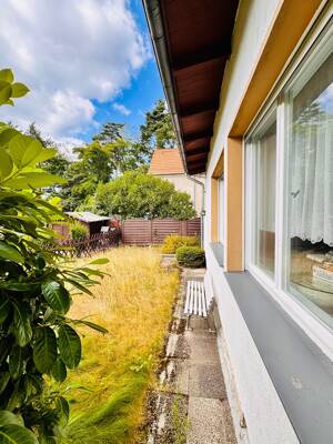 Sonniger Bungalow mit Garten, Garage & Keller — Wohnen zwischen Havel und Nieder-Neuendorfer See – 13503 Berlin – Vorschaubild 9