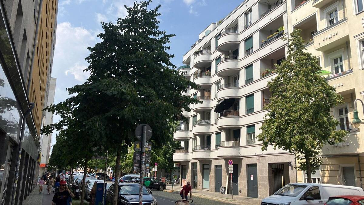 Rigaer Straße 67/ Friedrichshain: Süd-Ausrichtung, 5.OG, KfW-70 – 10247 Berlin – Bild 1 von 9