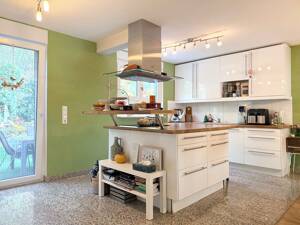 Charmante Doppelhaushälfte - modern, gepflegt und perfekt aufgeteilt in Heidelberg-Emmertsgrund – 69126 Heidelberg – Vorschaubild 2