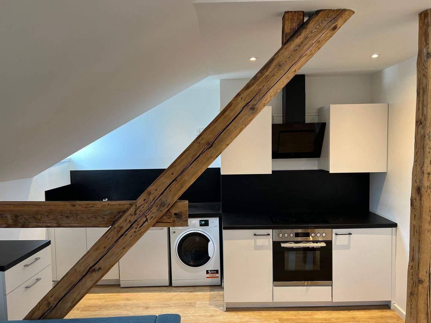 Zentral & ruhig wohnen am Park: Stilvolle möblierte 2-Zimmer-Wohnung in Düsseldorf (Lessingstr.) – Düsseldorf – Vorschaubild 5