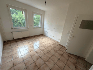 Schöne 2-Zimmer-Wohnung mit Tageslichtbad! – 45326 Essen – Vorschaubild 4