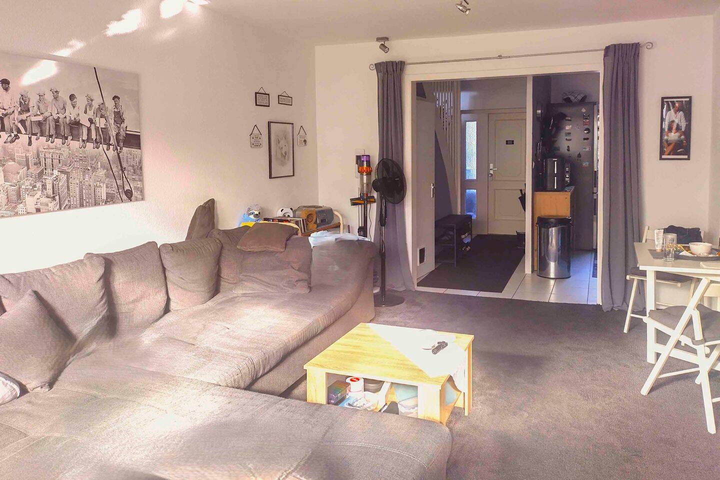 Familienfreundliches, gepflegtes Mittelreihenhaus in Sülldorf, 3 Zimmer+DG+Keller+Garten – Hamburg – Vorschaubild 3