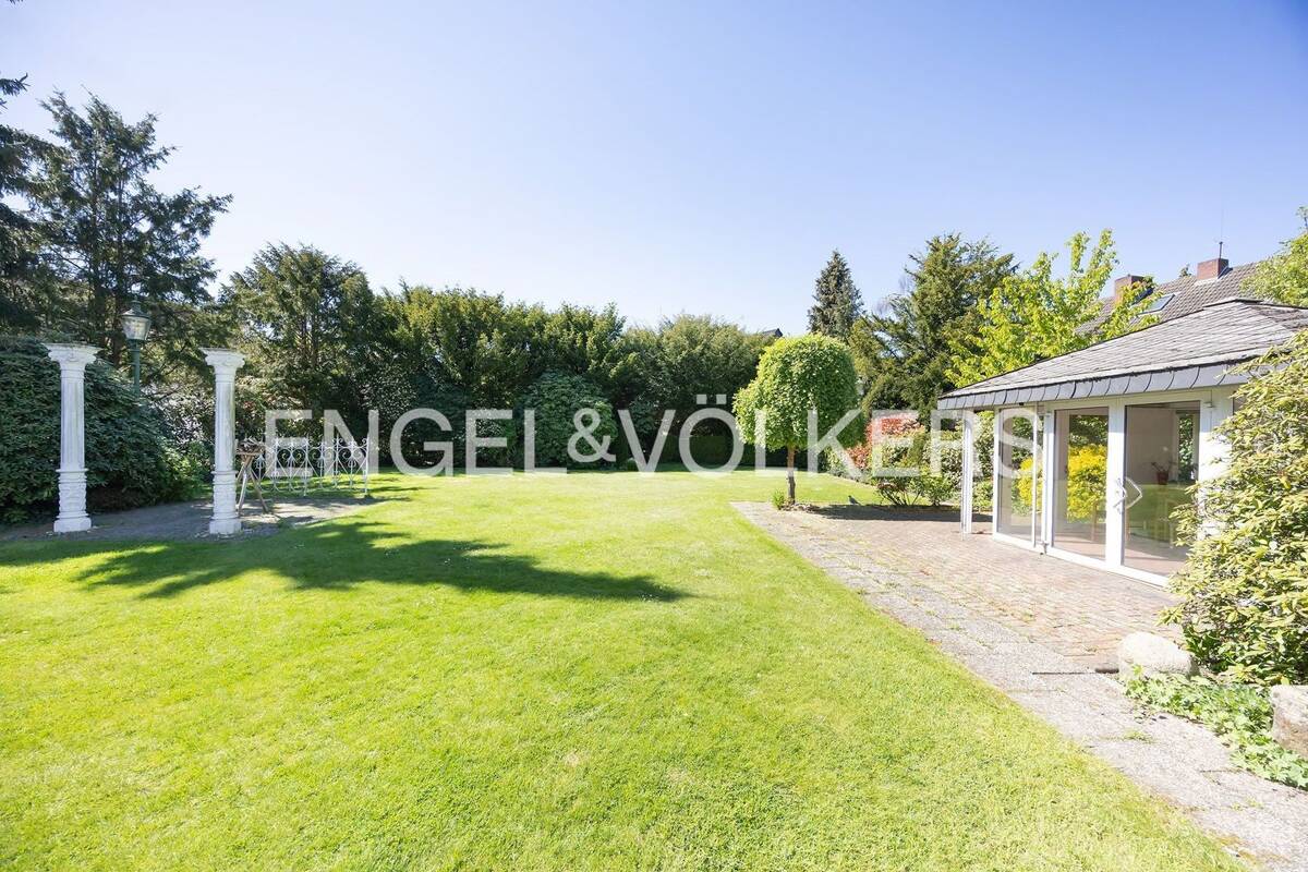 Einfamilienhaus mit Baugrundstück in St. Mauritz – 48155 Münster – Bild 1 von 9