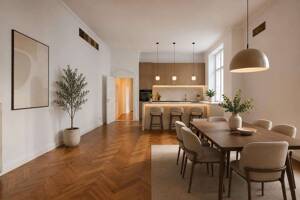 Stilvolles Altbaujuwel - mit originalen Stilelementen und historischem Flair auf ca.180m²! – 10557 Berlin – Vorschaubild 1