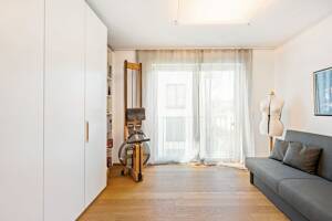 Top-Wohnlage im Herzen Stuttgarts! Exklusive, barrierefreie 4,5-Zimmer-Wohnung – 70176 Stuttgart – Vorschaubild 8