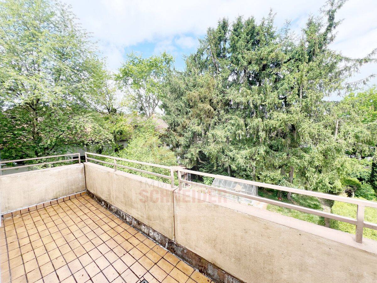 IMMOBILIEN SCHNEIDER - Moosach - sonnige 3 Zimmer Wohnung mit EBK, Parkett und 2 Dachterrassen – München – Vorschaubild 8
