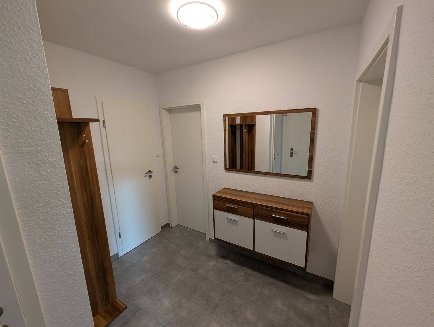 Charmante 2-Zimmer-Erdgeschosswohnung - ideal für Eigennutzer oder als renditestarke Kapitalanlage. – Leverkusen – Vorschaubild 5