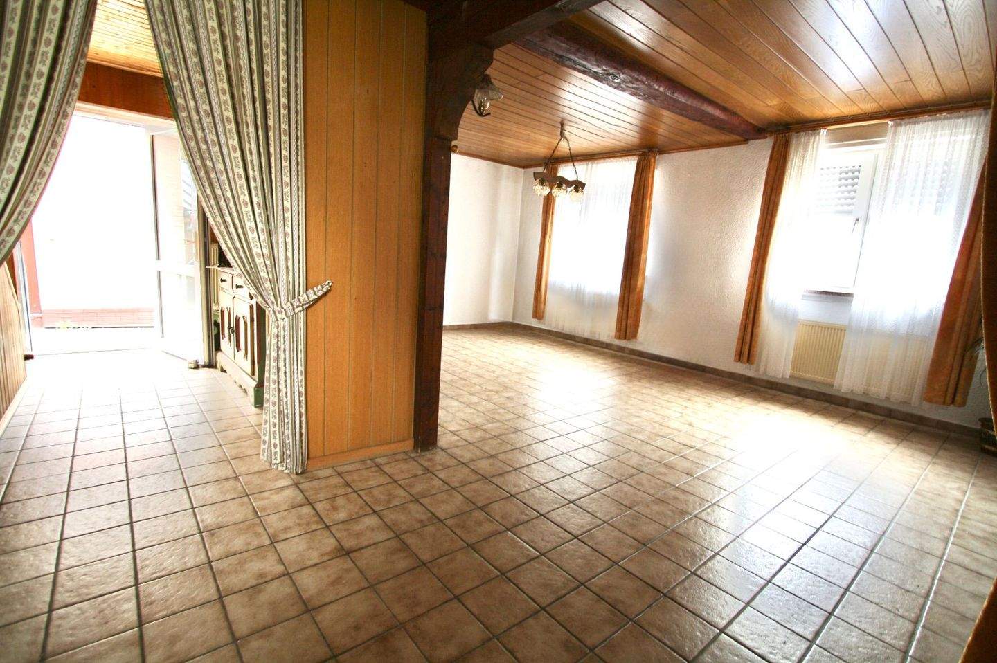 ***Landleben mit Herz. Gepflegt, charmant und ausbaufähig! Ein Bauernhaus in Hünstetten-Beuerbach! – Hünstetten – Vorschaubild 7