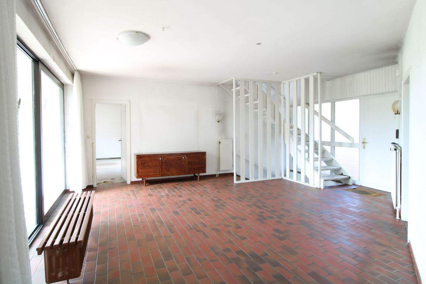 Großzügiges Wohnen im Bungalowstil auf 251m²in Quickborn – Quickborn – Bild 1 von 9
