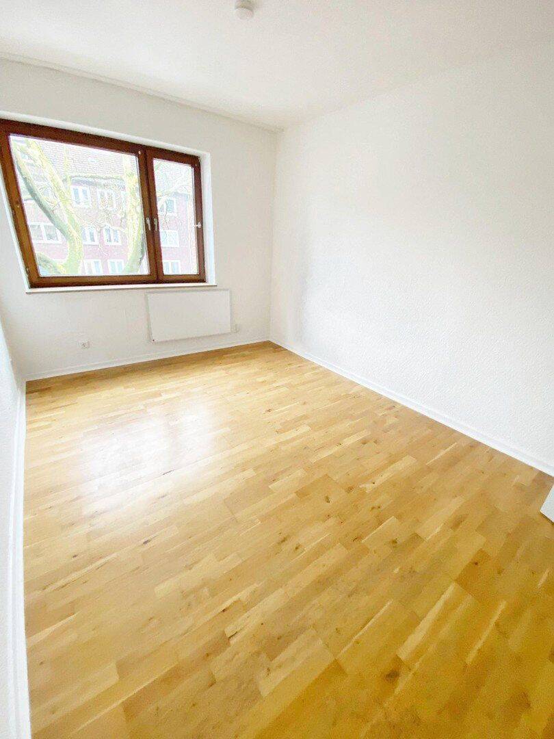 Renovierte Wohnung mit Balkon - Erstbezug nach Sanierung – Gelsenkirchen – Vorschaubild 2