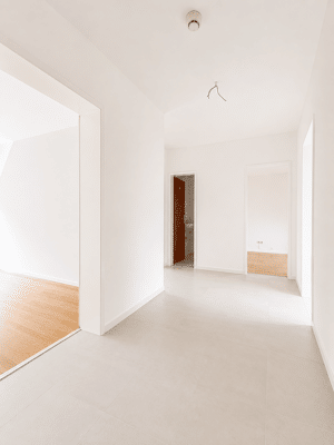 Wohnen mit Blick in die grüne Stadtnatur - 3 Zimmer mit Loggia in Eilbek – 22089 Hamburg – Vorschaubild 2
