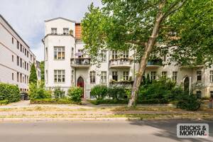 Bezugsfreie 4-Zimmer-Dachgeschosswohnung mit Südbalkon,Tageslicht-Bad im begehrten Lichterfelde – 12205 Berlin – Vorschaubild 5