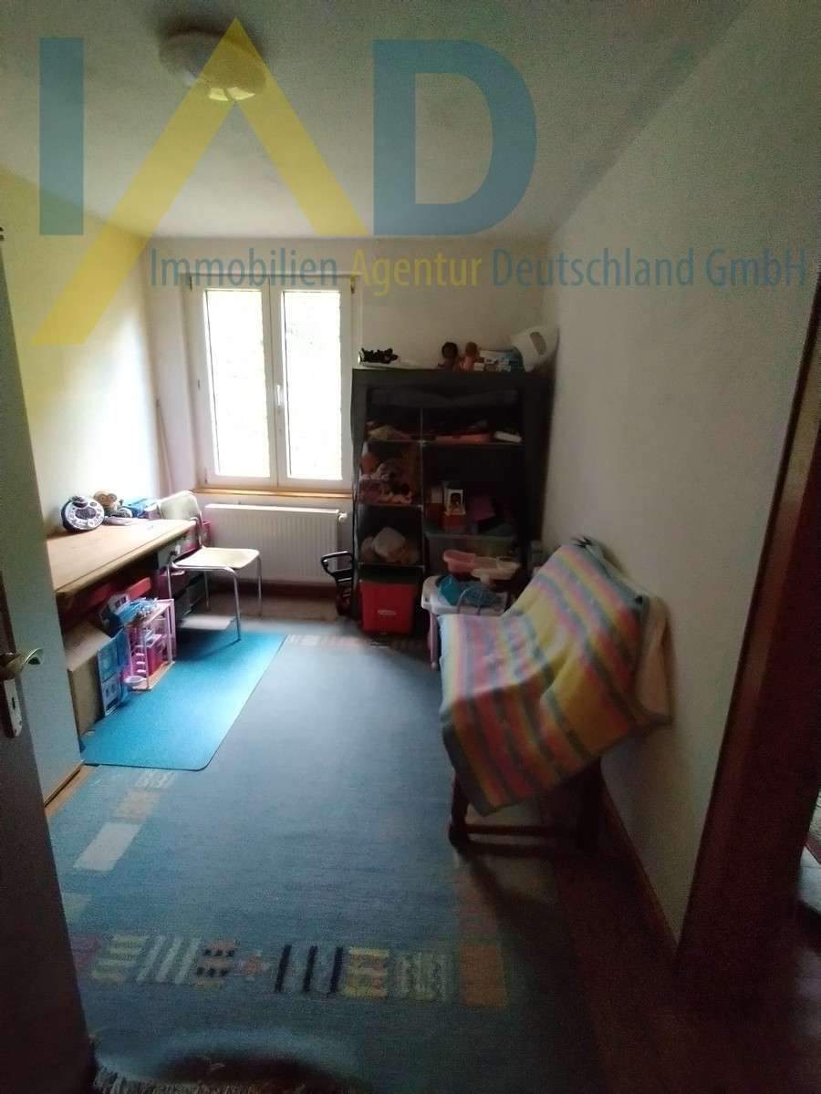 Einfamilienhaus auf großzügigem Grundstück - der perfekte Ort für Ihre Zukunft! – Bausendorf – Vorschaubild 5