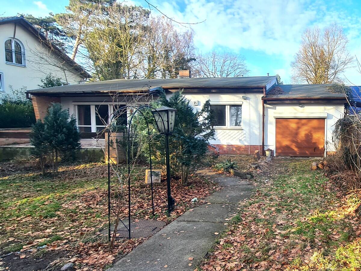 FINALER PREIS | 2 Bungalow-Handwerkerobjekte auf 926m² Grundstück in ruhiger Lage – Hohen Neuendorf – Bild 1 von 7