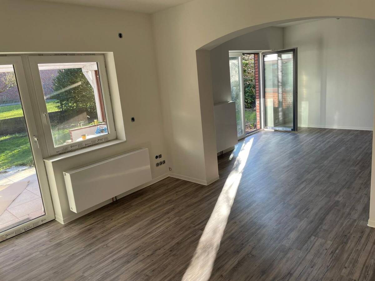 3,5‑Zimmer‑Wohnung mit Doppelhaus‑Charakter, Garten, Garage und Hobbykeller – 21149 Hamburg – Bild 1 von 5