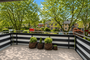Ihr neues Zuhause in Volksdorf : großzügige 4,5-Zimmer-Eigentumswohnung mit Loggia und Balkon – 22359 Hamburg – Vorschaubild 3
