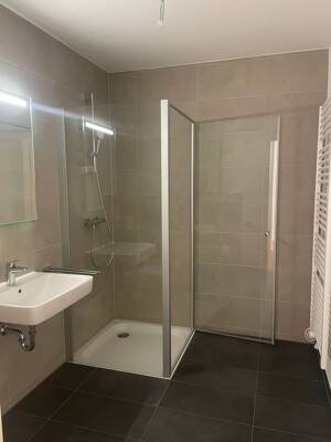 Helle 1,5-Zimmer-Wohnung im 4. Stock in Frankfurt am Main – 60329 Frankfurt am Main – Vorschaubild 4