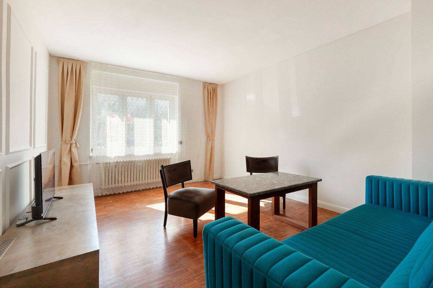 Bezugfreie 3-Zimmer-Wohnung am Schloss Charlottenburg inklusive im Kaufpreis enthaltener Garage – Berlin – Vorschaubild 6