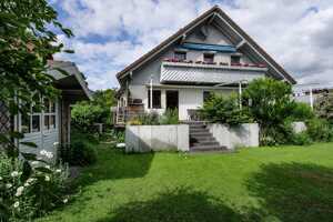 Familienidyll in Mahlsdorf-Süd: Einfamilienhaus mit potenzieller Einliegerwohnung & sonnigem Garten – 12623 Berlin – Vorschaubild 1