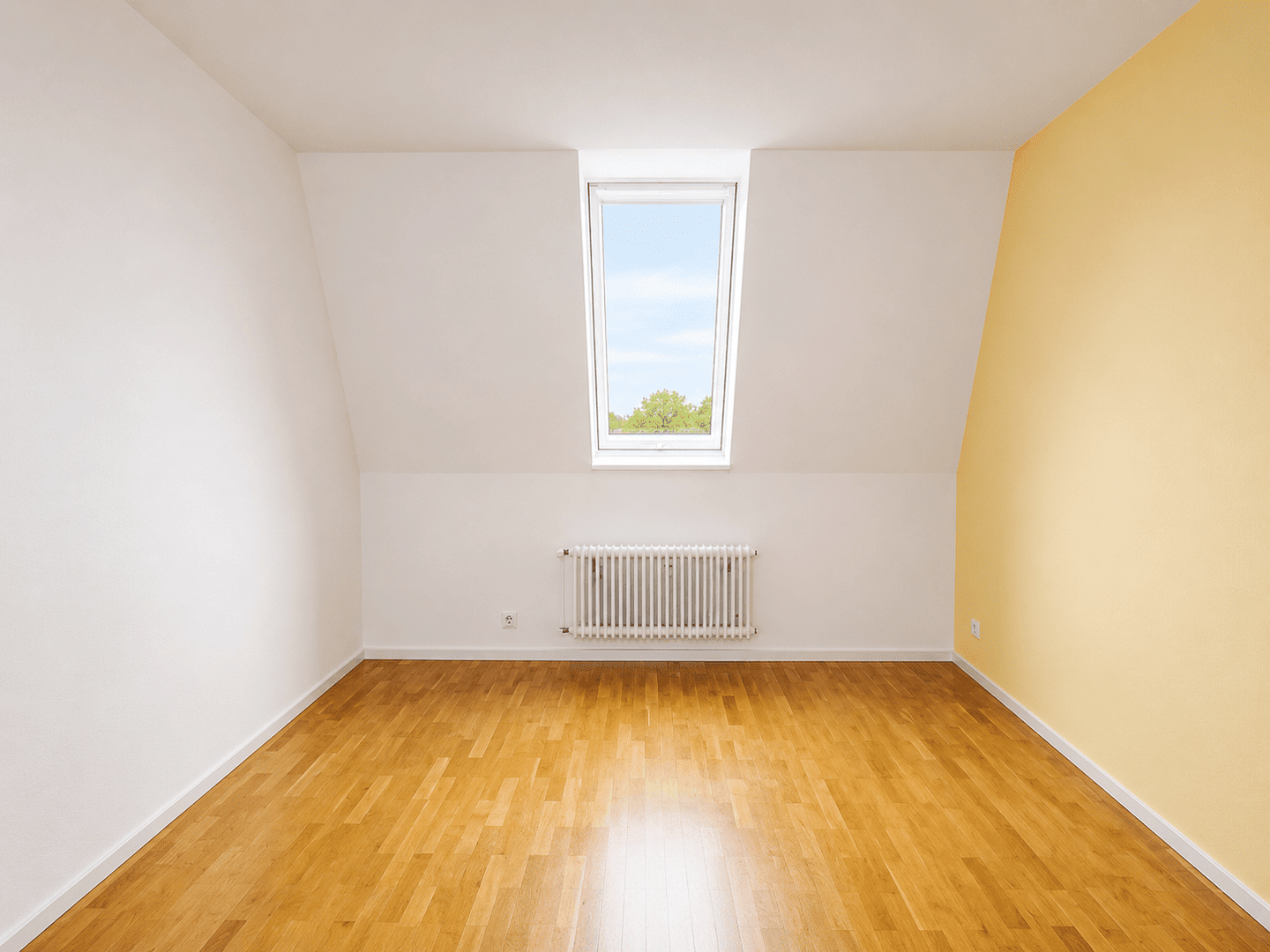 Herrliche Dachgeschosswohnung in modernisiertem Altbau – Berlin – Vorschaubild 5