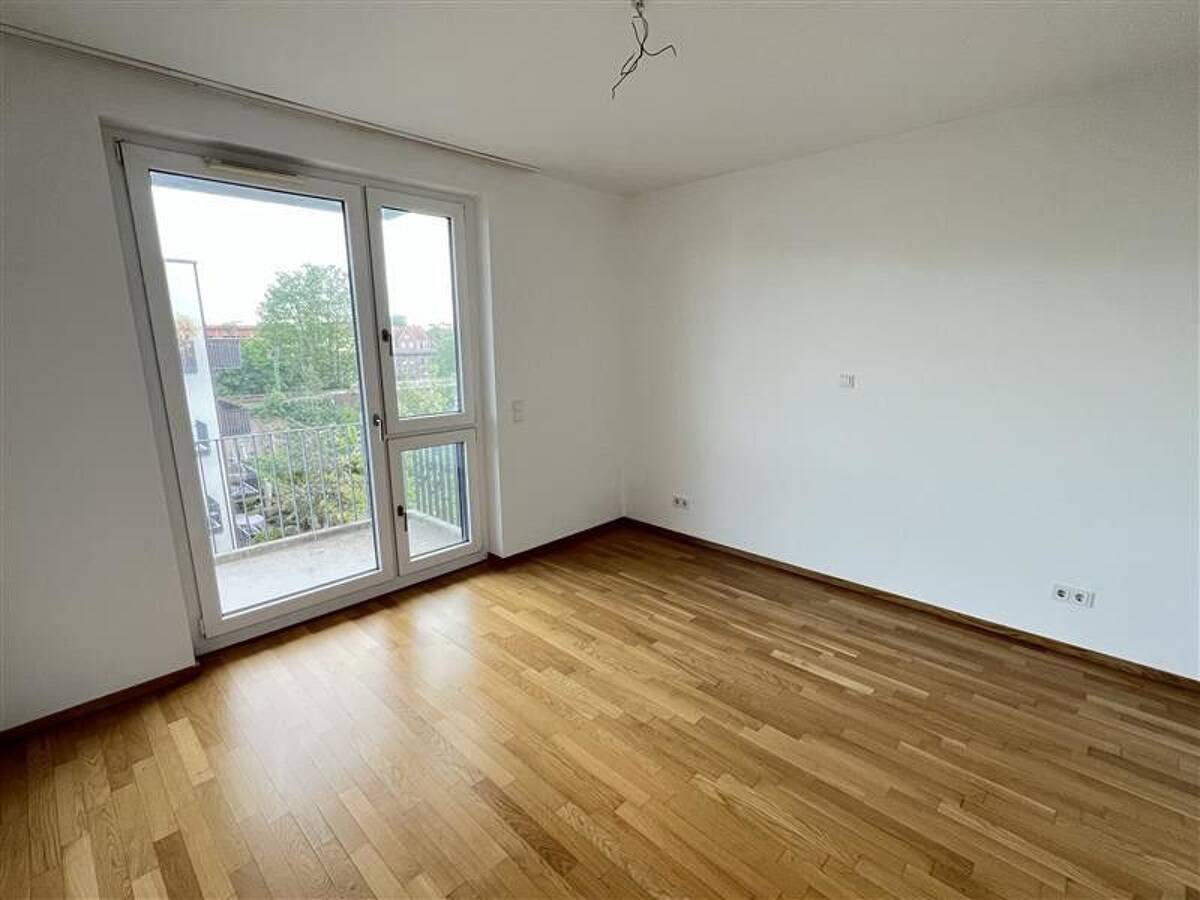 Exklusiv wohnen am Alten Güterbahnhof: Großzügige 3-Zimmer-Wohnung mit hochwertiger Ausstattung – 22303 Hamburg – Bild 1 von 7