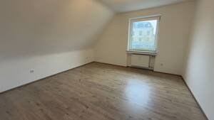 Dachgeschosswohnung mit Klimaanlage in Kassel Niederzwehren – 34134 Kassel – Vorschaubild 4