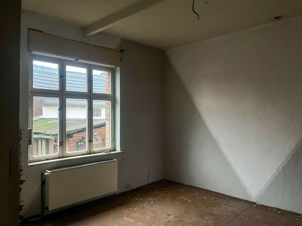 Attraktives Sanierungsobjekt : Stadthaus in schöner Lage – Aken (Elbe) – Bild 1 von 9