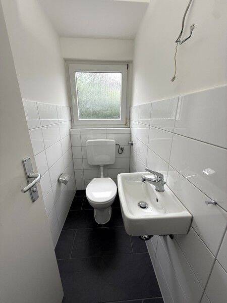 Hübsche 2-Zi.-Whg. mit modernem Tageslichtbad und Balkon – Wuppertal – Vorschaubild 7