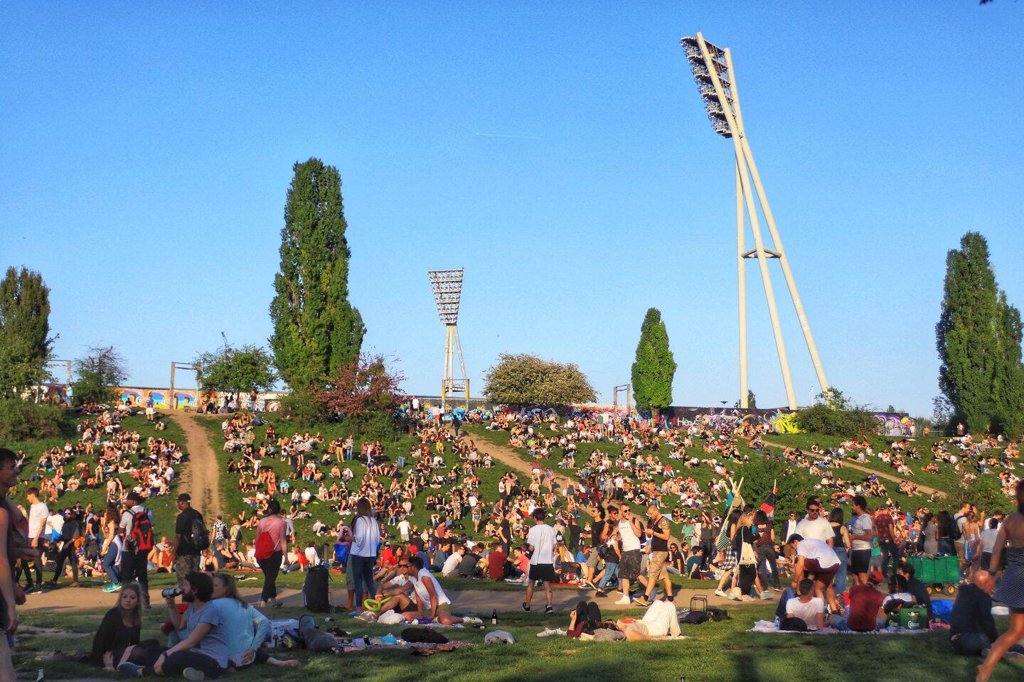 Sofort bezugsfrei + nah am Mauerpark: 2-Zimmer-Whg. im 1.OG + Renovierungspotenzial auf 3-Zimmer – Berlin – Vorschaubild 8